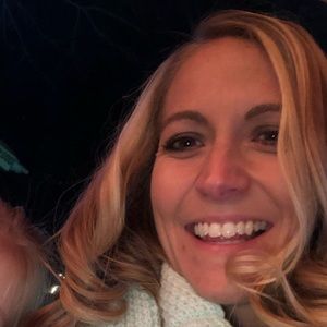 Meet your Posher, Nikki